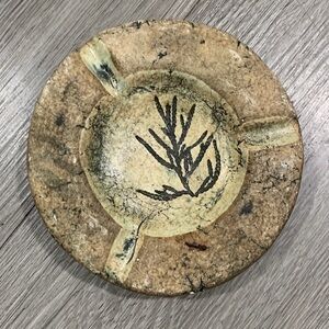 Vintage Stan Langtwait Mount St Helens Volcano Ash Pottery Cedar Leaf Ashtray